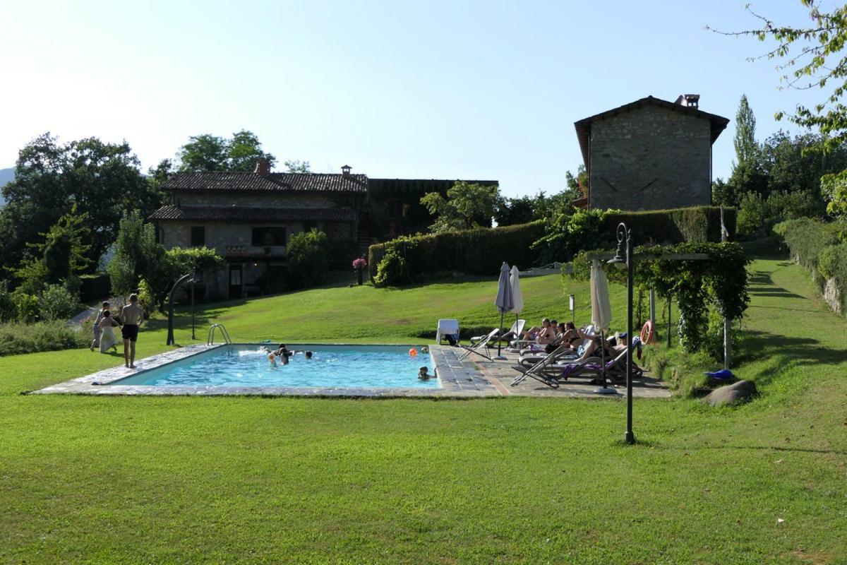 Agriturismo Braccicorti Pieve Fosciana Eksteriør bilde